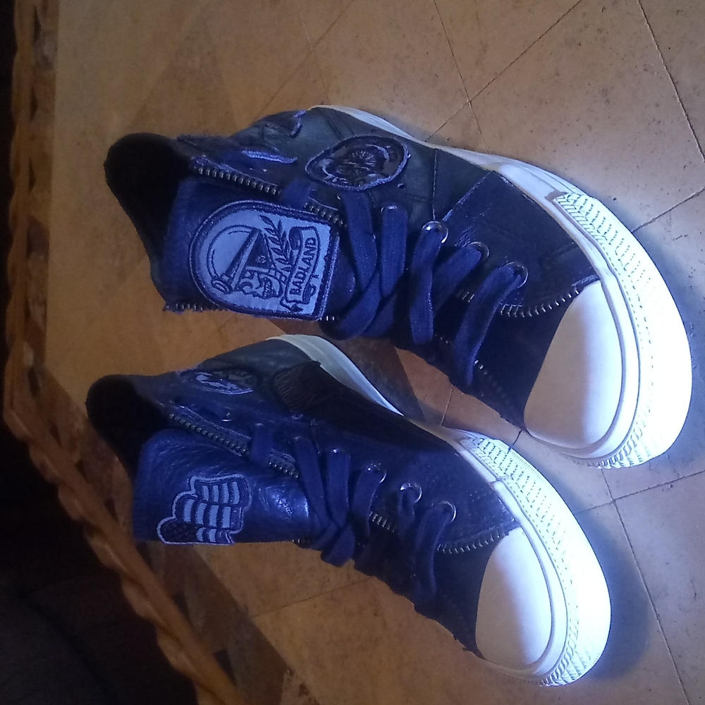 (Rare)Chuck Taylor Leather 7-M 9-W - Picture 7 of 12